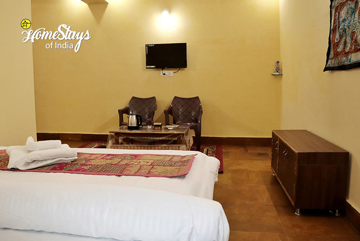 Classic Room-3.1-Serene Sands Homestay - Jaisalmer