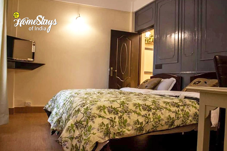 Classic-Room-3.2-Melody Charm Homestay, Laitumkhrah-Shillong