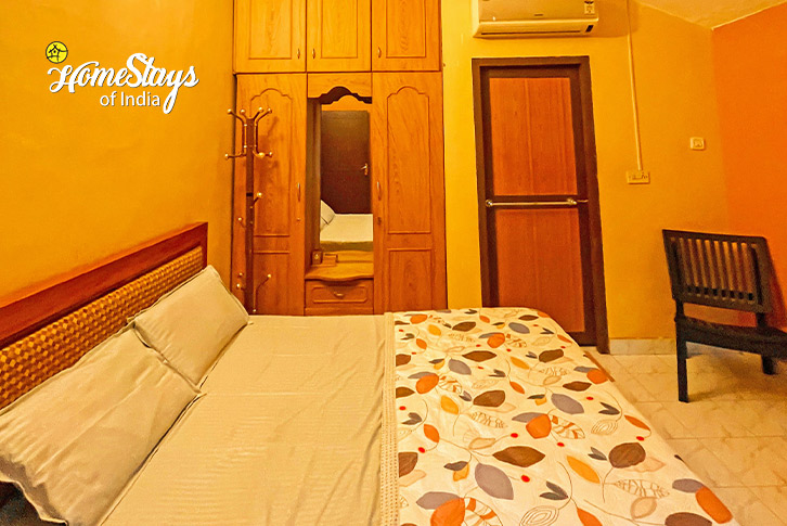 Classic-room-1-Palm Paradise Homestay-Kozhikode