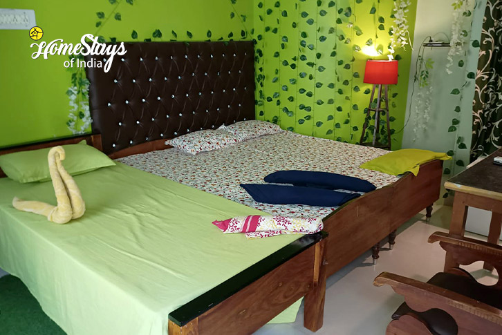 Classic-room-1-Devine Roots Homestay-Bhubaneswar