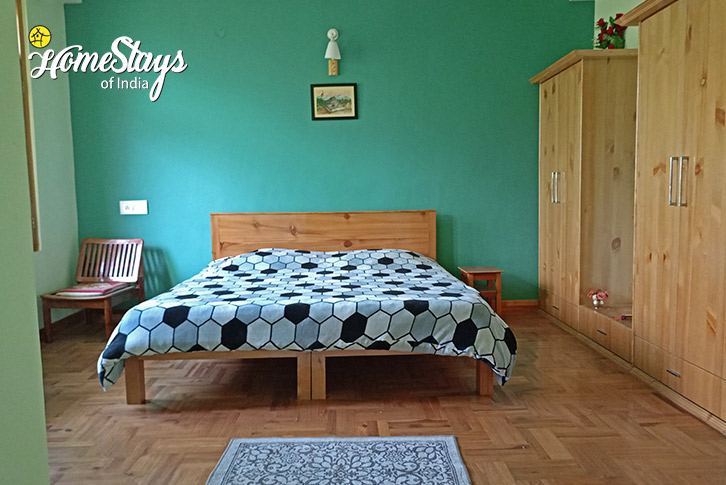 Classic-room-2-Kais Village Homestay-Kullu