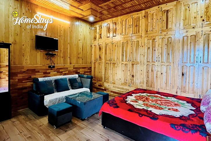 Classic-room-3.1-Calm Woods Homestay, Devalsari