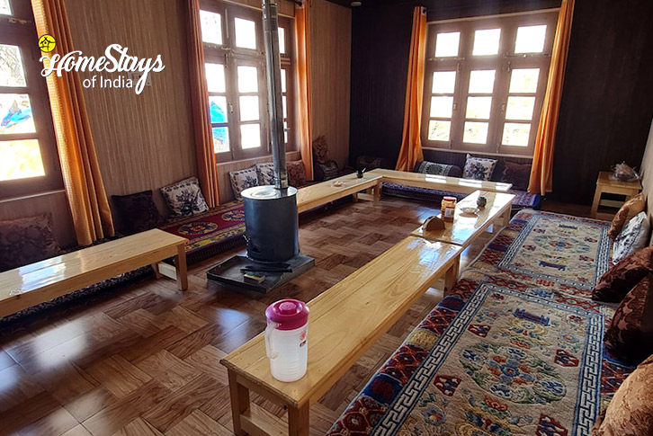 Common-Living-Area-Cosmic Harmony Homestay-Tandi