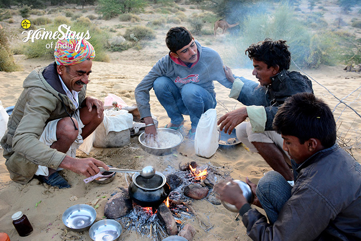 Cooking Food-Khuri-Homestay-Jaisalmer