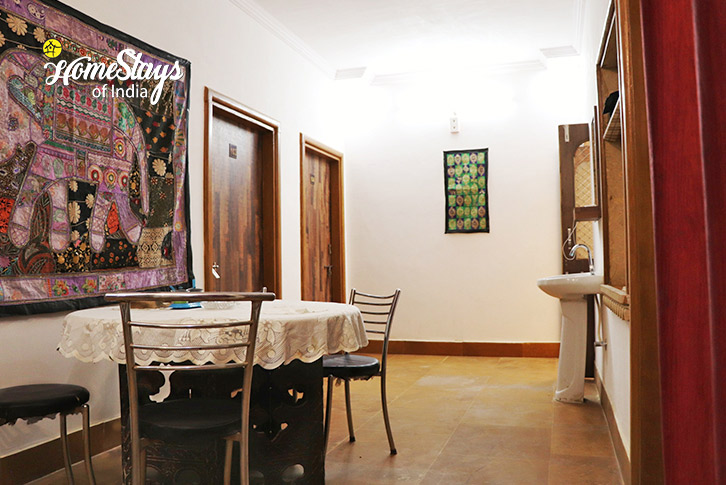 Dinnig-Serene Sands Homestay - Jaisalmer-