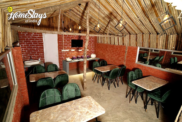 Dining-area-Lazy Dreams Homestay-Chail