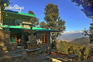 Exterior-Aesthetic Bliss Homestay, Jalna-Almora