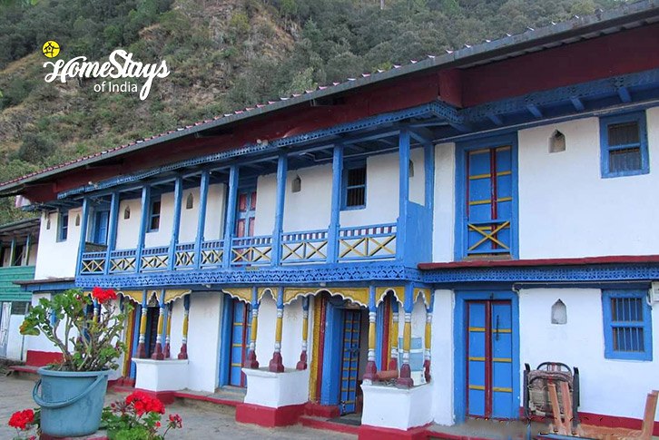 Exterior-1-Ukhimath Homestay-Rudraprayag