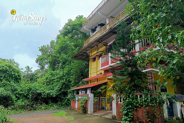 Exterior-1-Green Sphere Homestay-North Goa