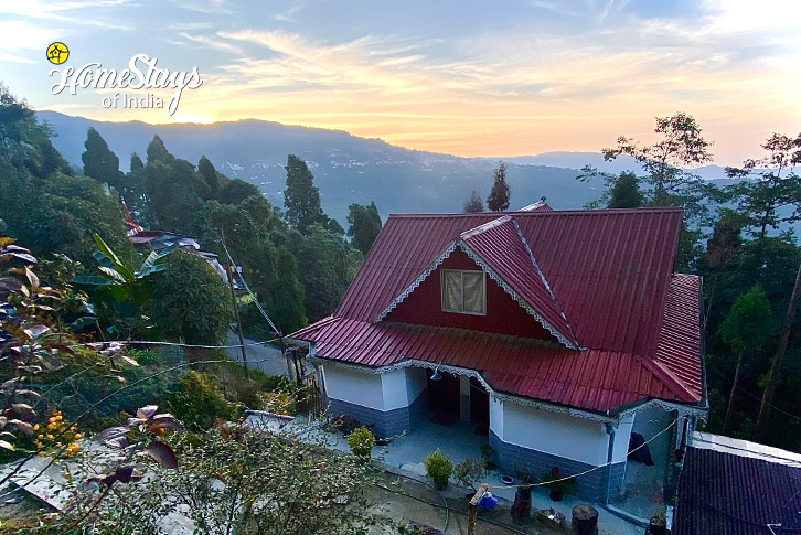 Exterior-1-Sunrise Crest Homestay, Rangbull-Darjeeling