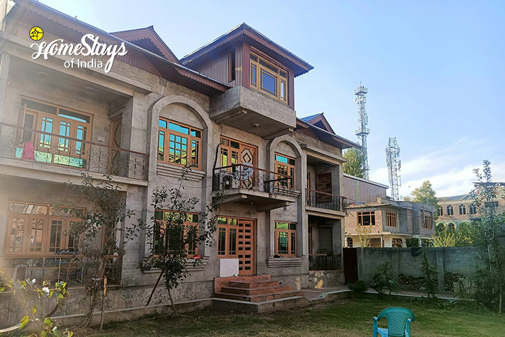 Exterior-Comfort Corner Homestay-Srinagar