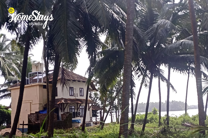 Exterior-2-Song of the Sea Homestay, Payyanur-Kasaragod