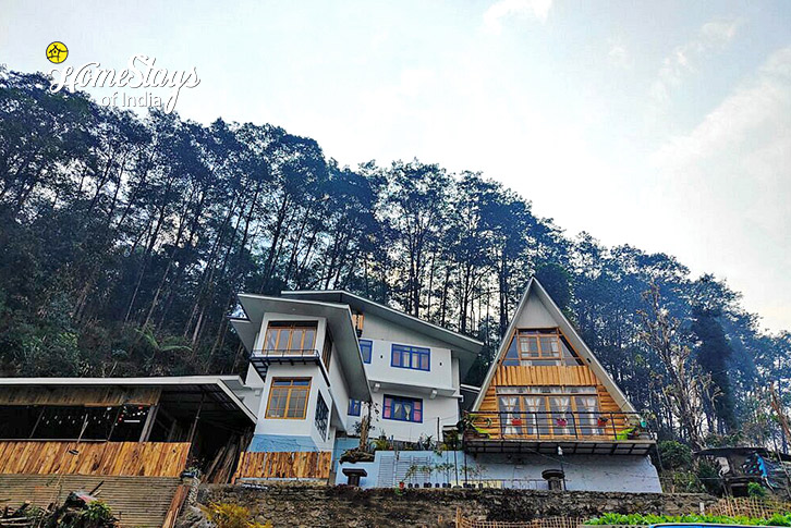 Exterior-2-Echoes of Sikkim Homestay-Gangtok