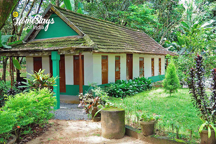 Exterior-2-Meenachil Riverside Farmstay-Kottayam