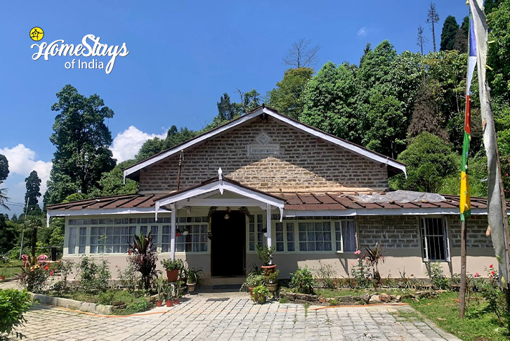 Exterior-2-Timeless Elegance Heritage Homestay-Takdah