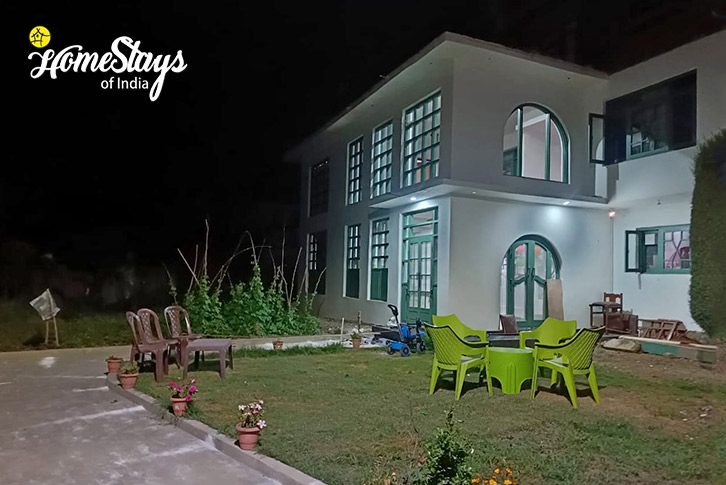 Exterior-night view-Truly Local Homestay-Srinagar2