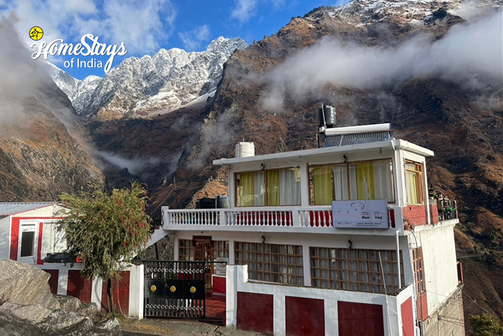 Exterior-Lap of the Gods Homestay-Joshimath