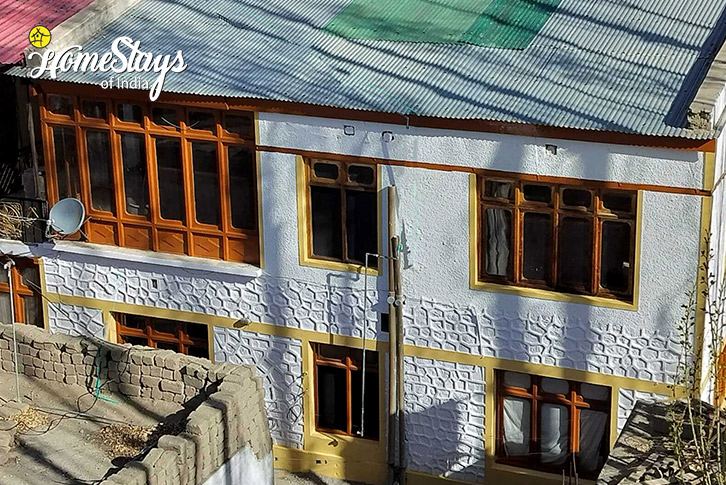 Exterior-Rustic Roots Homestay-Leh