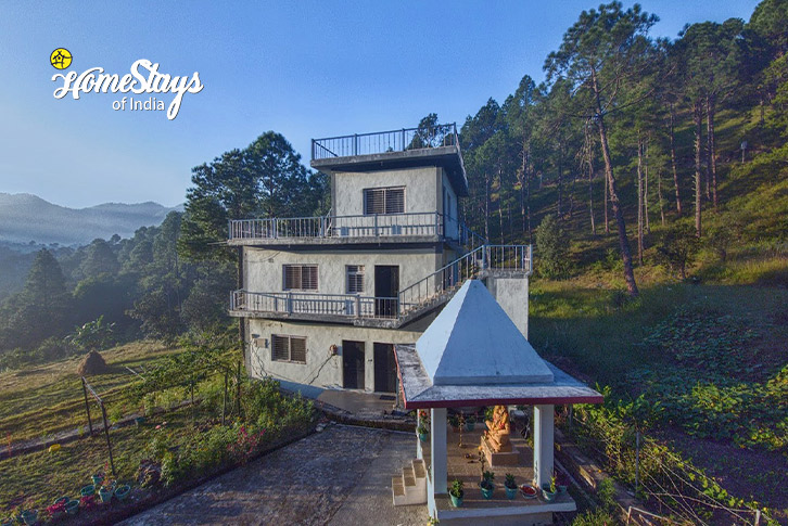 Exterior-View-Dreamy Dawn Homestay-Kausani