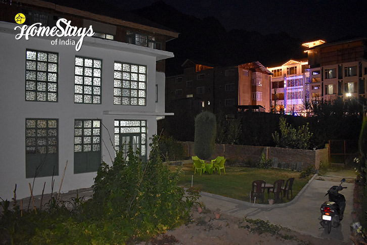 Exterior-at-Night-Truly Local Homestay-Srinagar