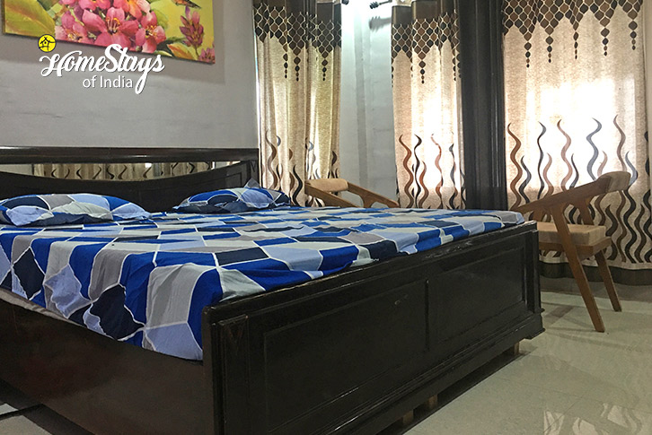 FAmily-Room-1.2-Cloud Trails Homestay, Dhanolti