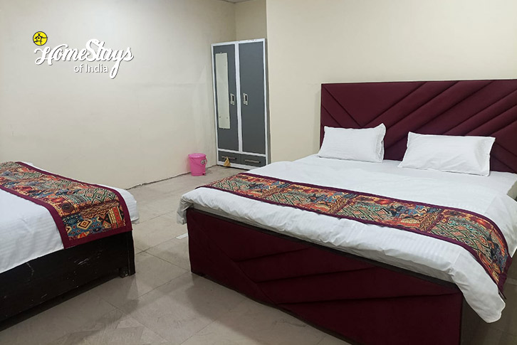 Family-Room-1-Vedic Sangam Homestay-Prayagraj