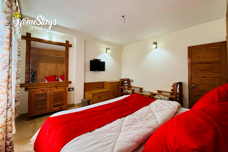 Family-Room-1.2-Magic Wood Homestay,Vashisht-Manali