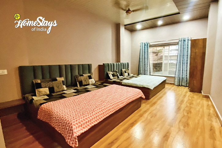 Family-Room-2.3-Serenity Haven Homestay-Ujjain 