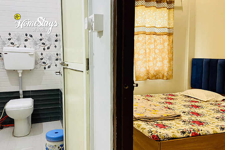 Family-Room-3-Serenity Haven Homestay-Ujjain 