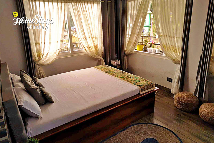 Family-Room-Ethereal Morning Homestay, Sonada-Darjeeling