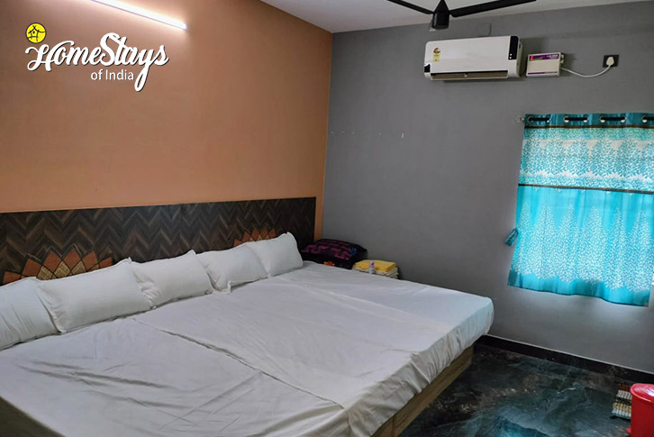 Family-Room-Urban Escape Homestay-Coimbatore