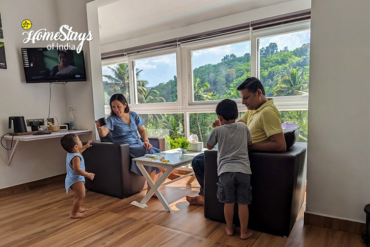 Family-Time-Divine Woods Homestay-Angamoozhy