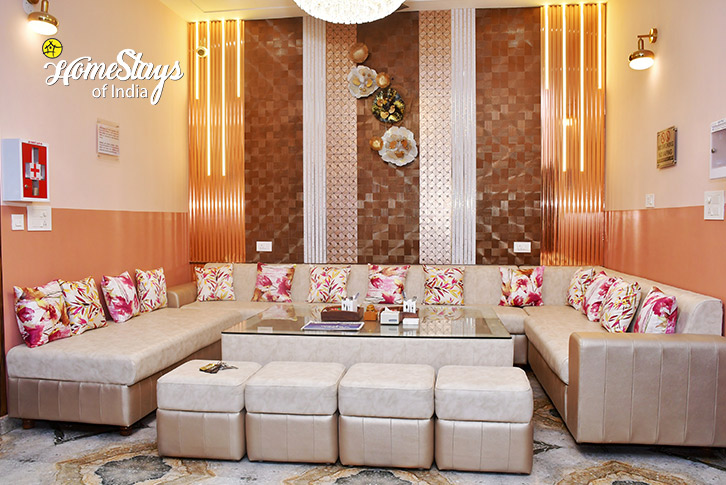 First-floor-Lobby-Rise in Love Homestay-Agra