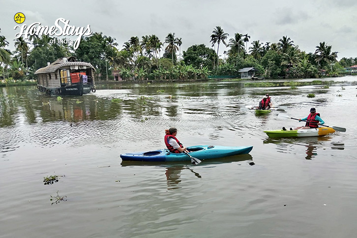 Kayaking-2-Pampa Riverside Community Homestay-Alleppey