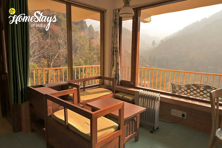 Living-Area-Kaphal Farmstay, Kempty-Mussoorie