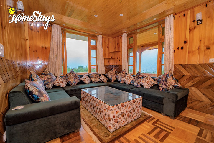 Living-Area-Verdant Vista Homestay-Naggar