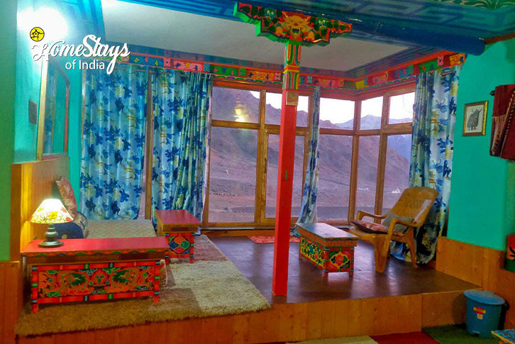 Living-area-Likir-Homestay-Ladakh