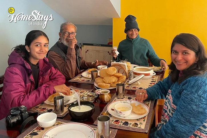 Breakfast-Nature's Bounty Homestay-Mukteshwar