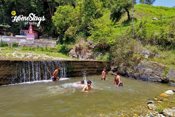 Nearby-waterfall-Dreamy Dawn Homestay-Kausani