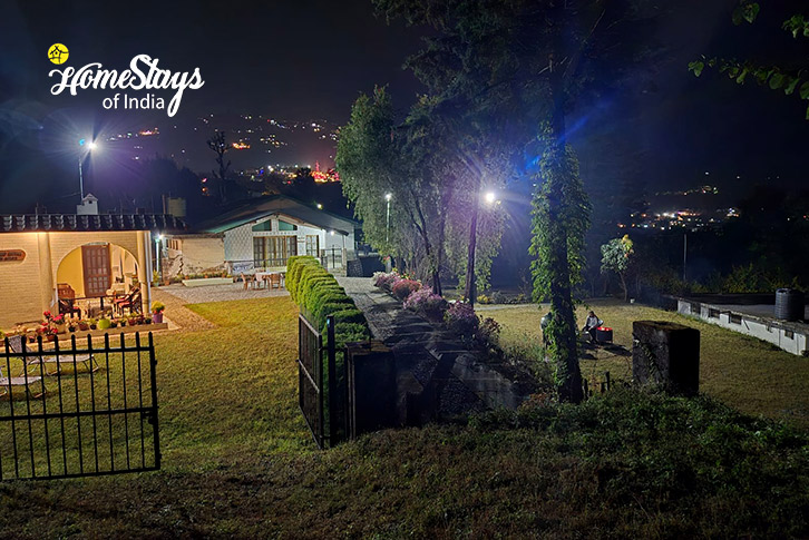 Night-View-Jone's Estate Homestay-Bhimtal