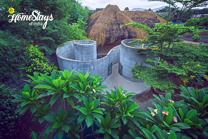 Open-Air-Washroom-EcoMuse Farmstay-Karjat