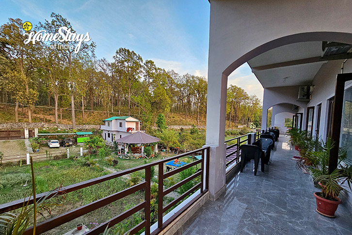 Parking-view-Teda Village Homestay-Ramnagar.