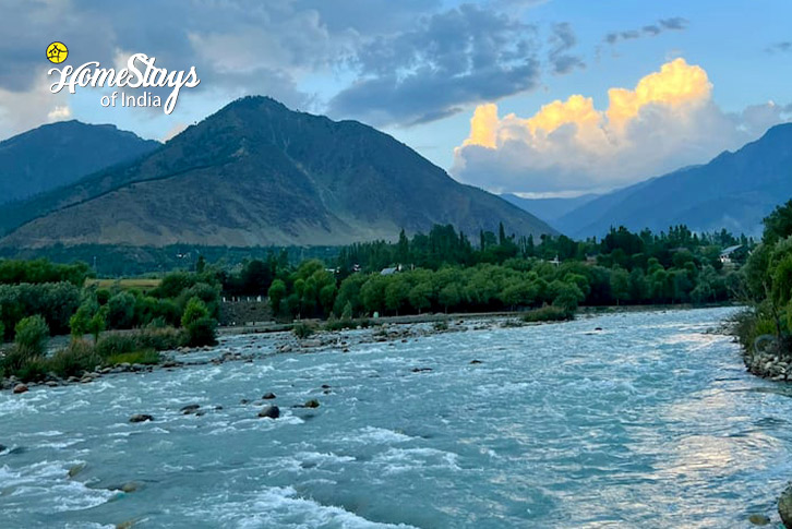 River-Sindh Riverside Cottages-Ganderbal