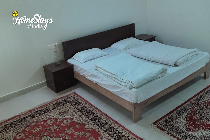 Classic Room-4-Pristine Peaks Homestay-Sankri