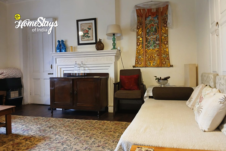 Sitting-Enduring Elegance Homestay-Srinagar