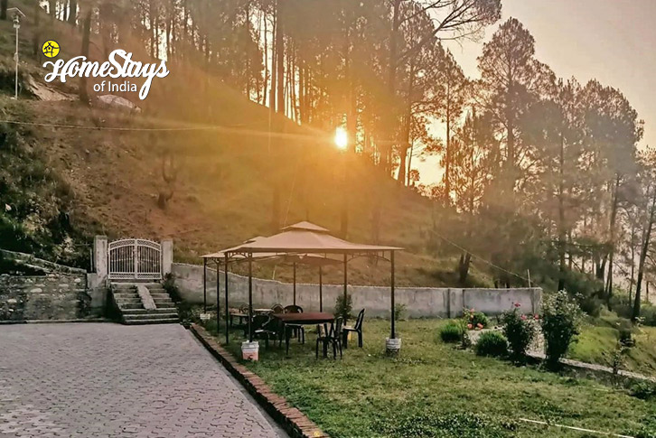 Sunset-Dreamy Dawn Homestay-Kausani