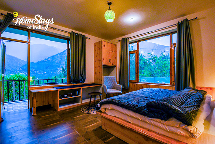 Superior-Room-1-Celestia Boutique Homestay-Naggar