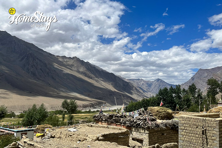 Surrounding-Hiker and Biker Homestay, Zangla-Zanskar