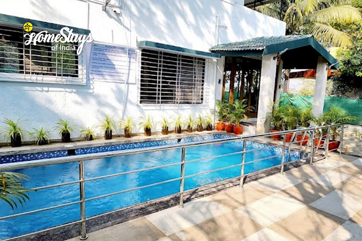 Swiming-Pool-Cascade Villa, Takave-Lonavala