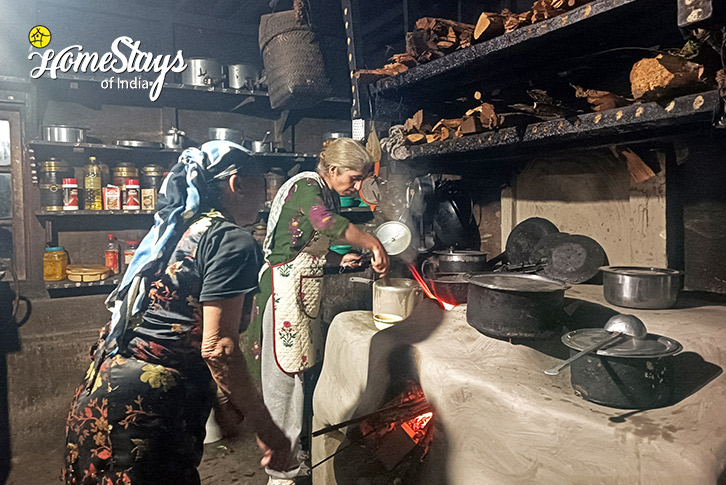 Traditional-Kitchen-Spirit of the Land Homestay, Yuksom-West Sikkim